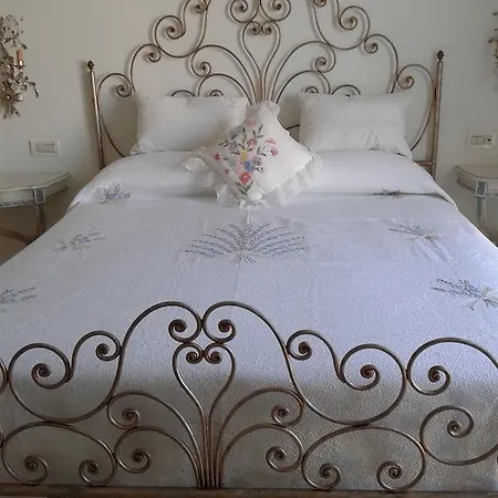 La Casa Di Sissi * Sanremo